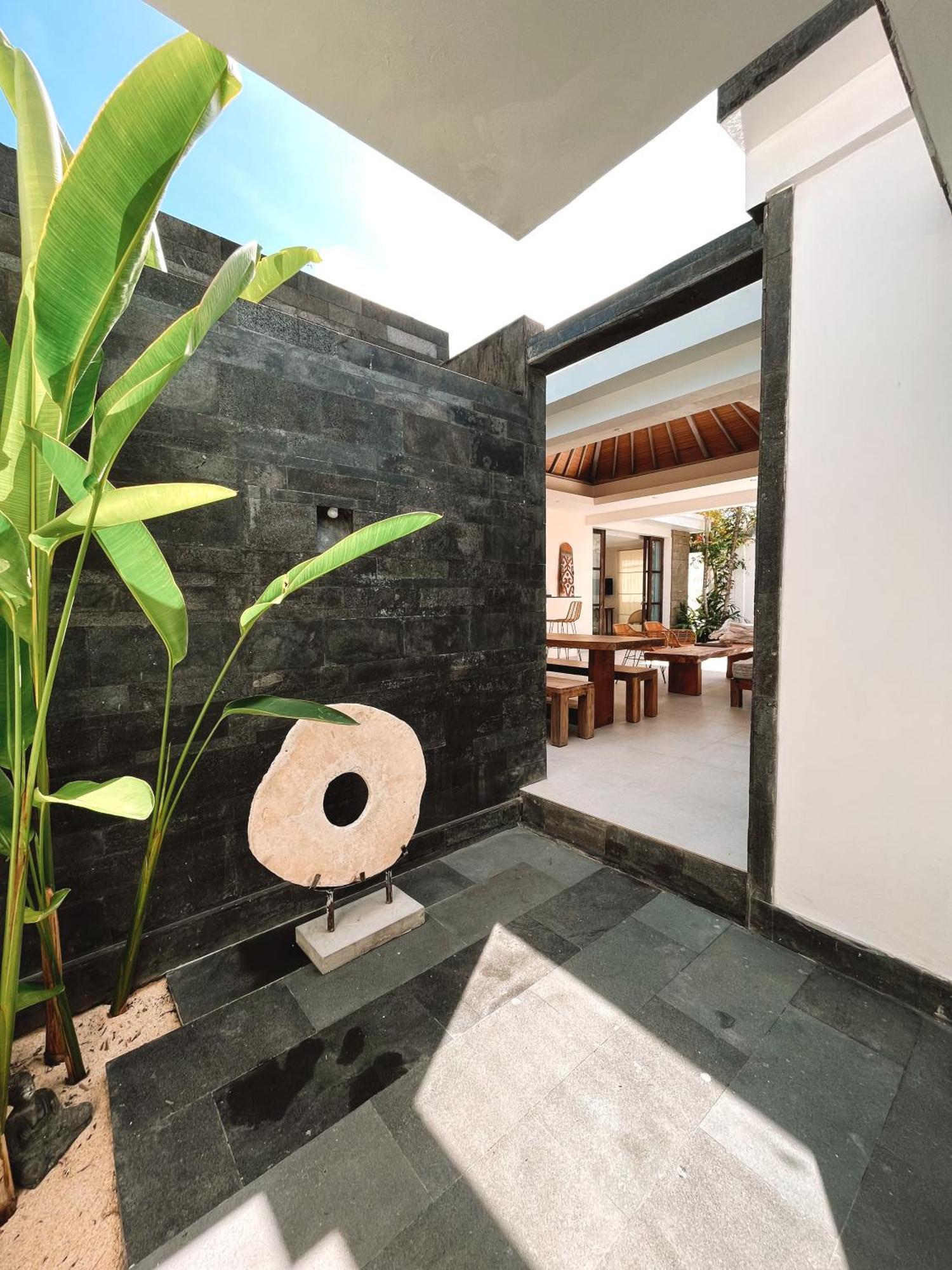 Aster Villa Seminyak ภายนอก รูปภาพ