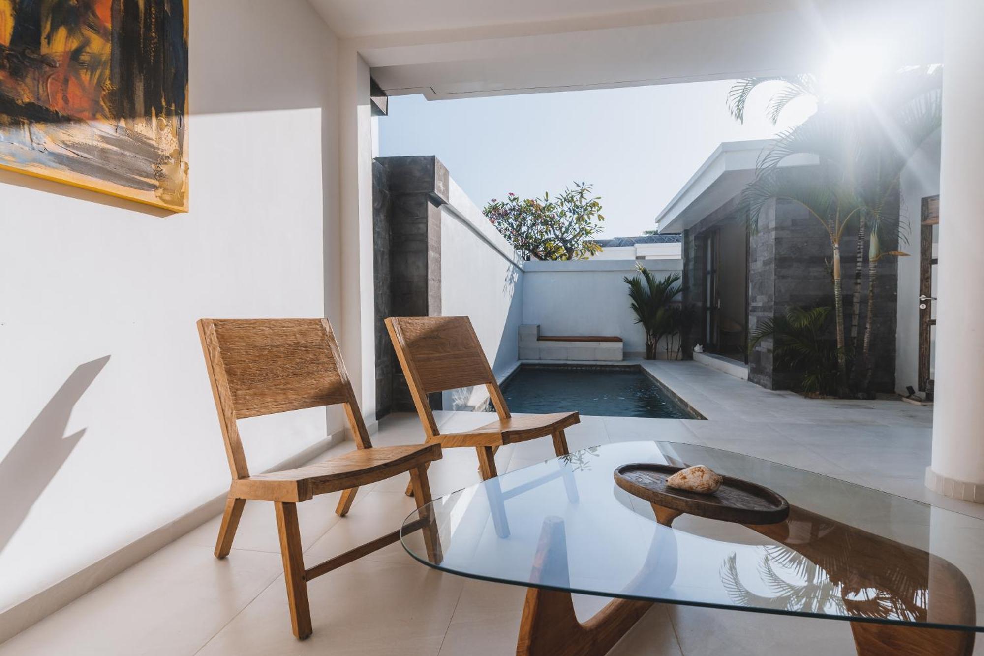 Aster Villa Seminyak ภายนอก รูปภาพ