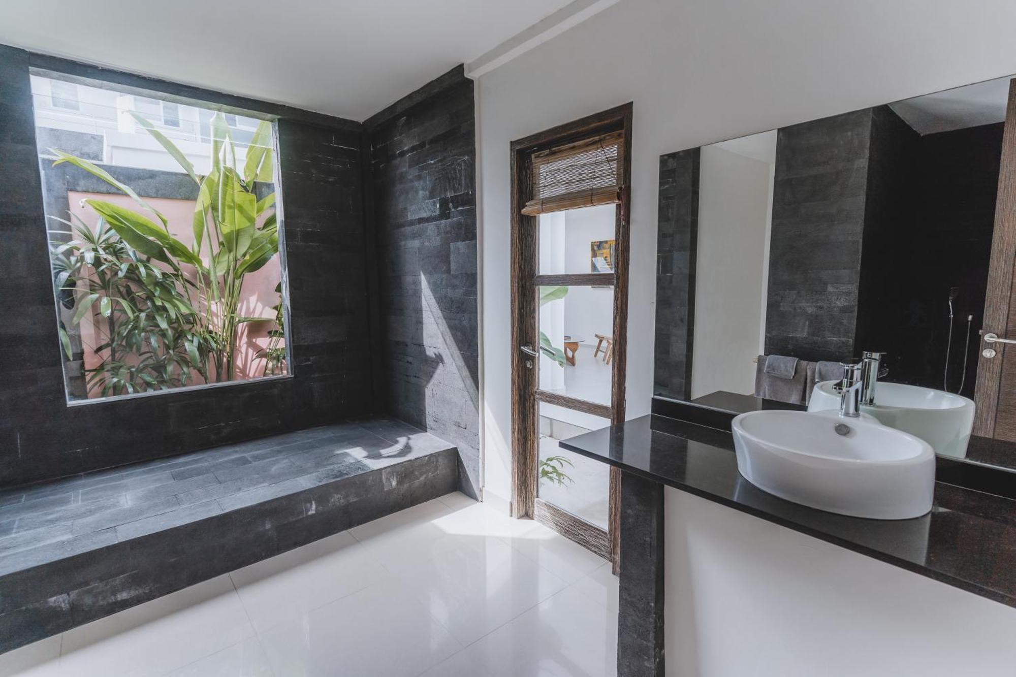 Aster Villa Seminyak ภายนอก รูปภาพ
