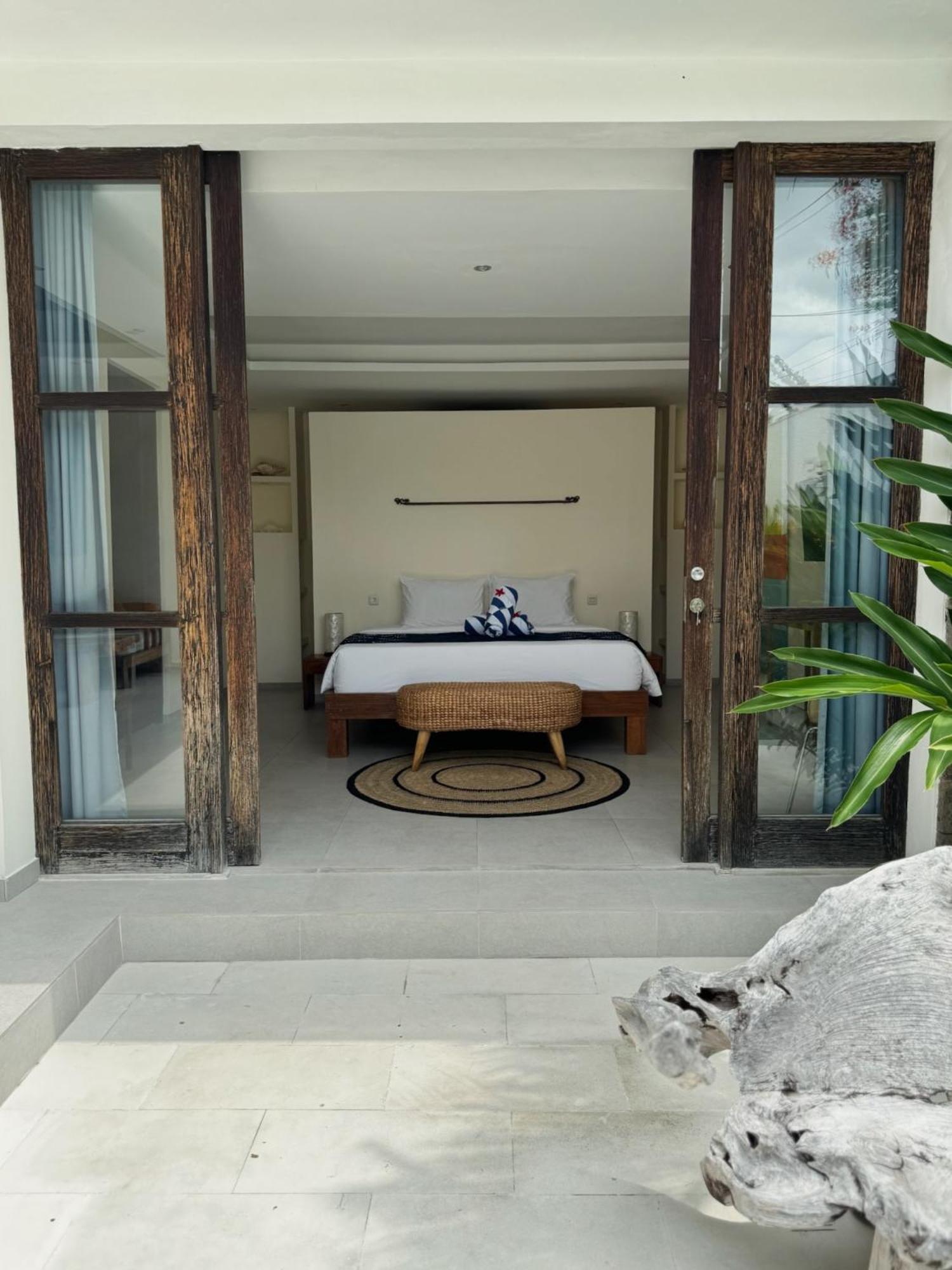 Aster Villa Seminyak ภายนอก รูปภาพ